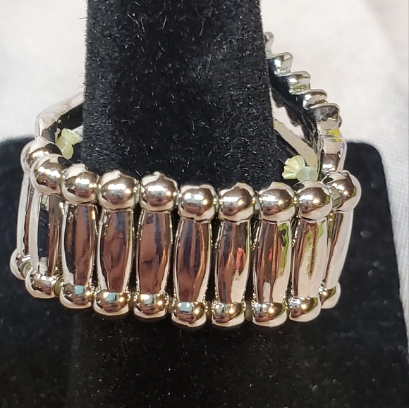 Teal & Crystal Ring NWOT - Picture 3 of 3